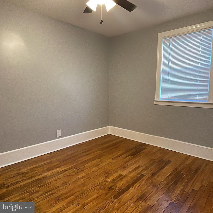 EDMONDSON VIILLAGE - Residential Lease