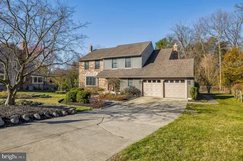 15 Pelham Dr, West Deptford, NJ 08051 - #: NJGL2053444