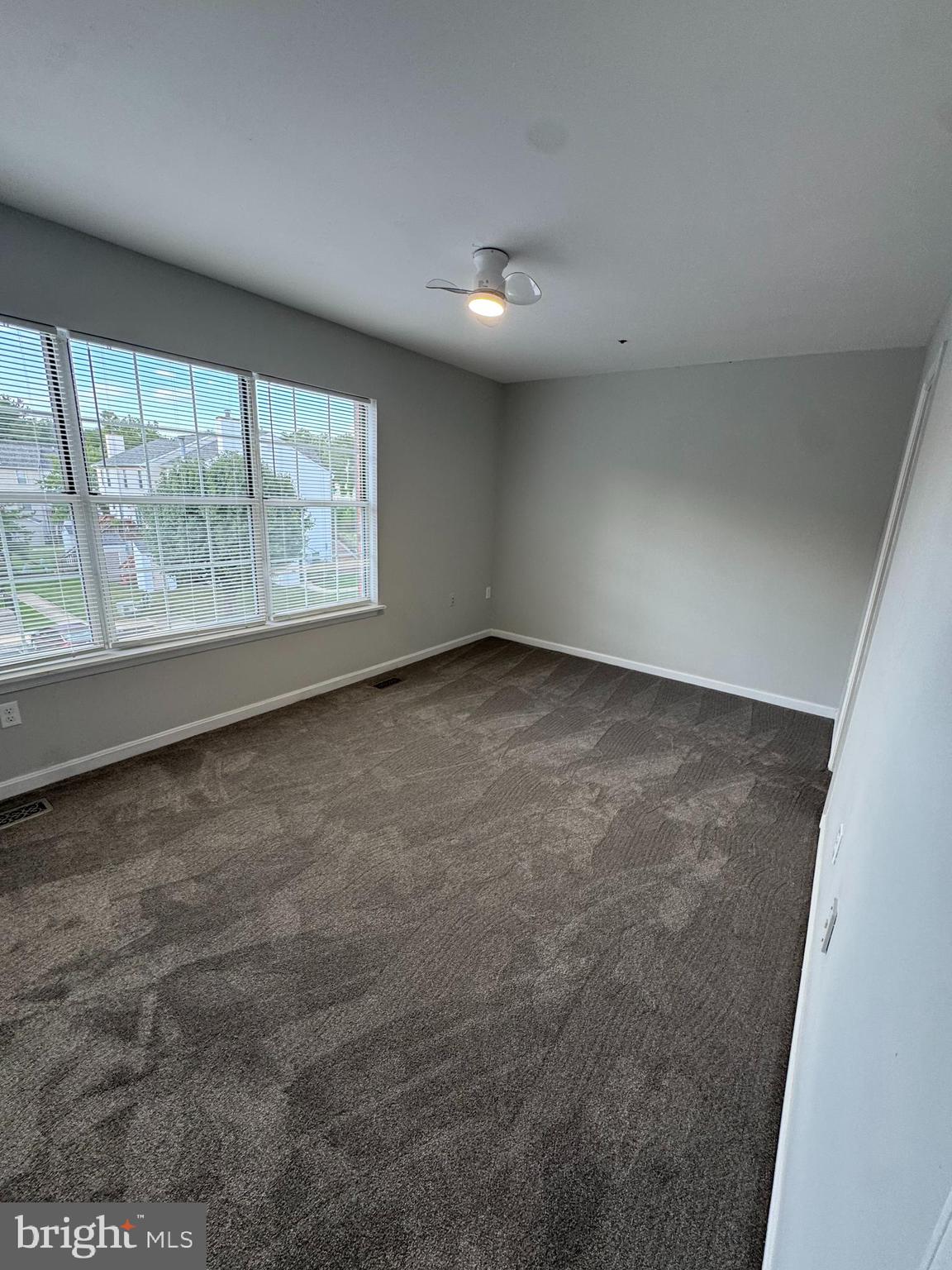 FOUNDERS WOODS CONDO - Residential