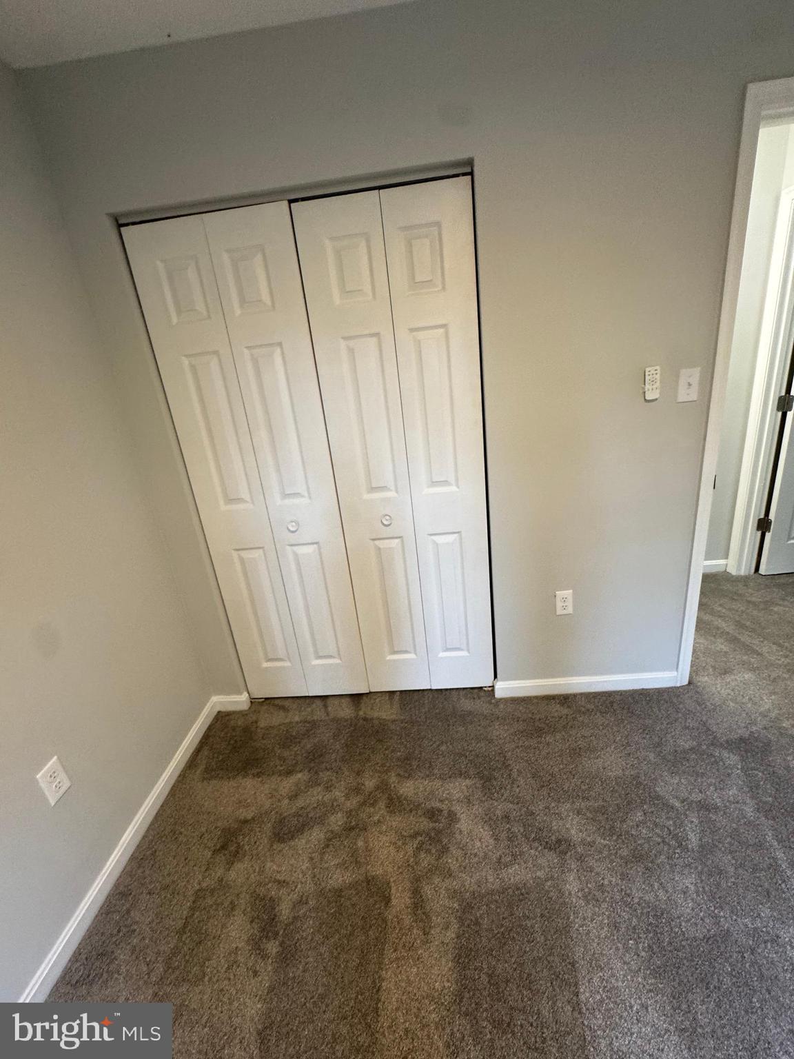 FOUNDERS WOODS CONDO - Residential