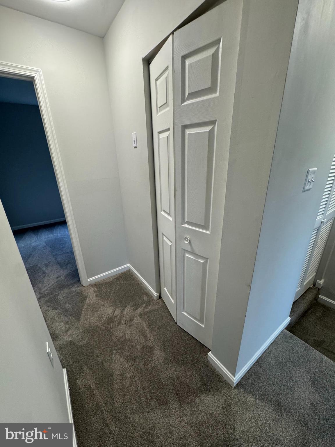 FOUNDERS WOODS CONDO - Residential