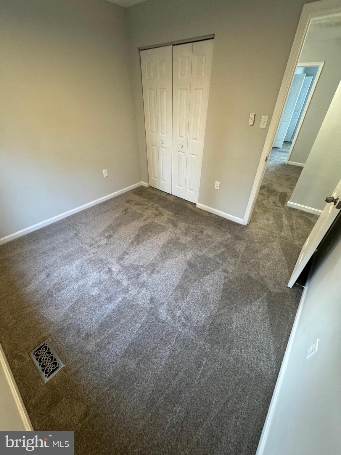 FOUNDERS WOODS CONDO - Residential