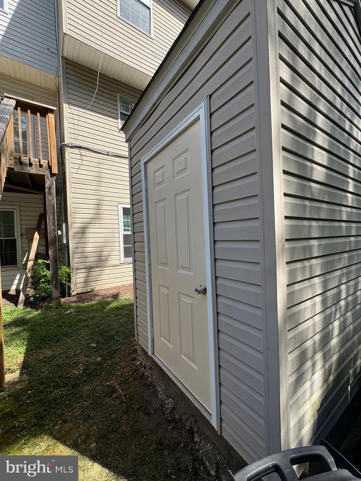 FOUNDERS WOODS CONDO - Residential