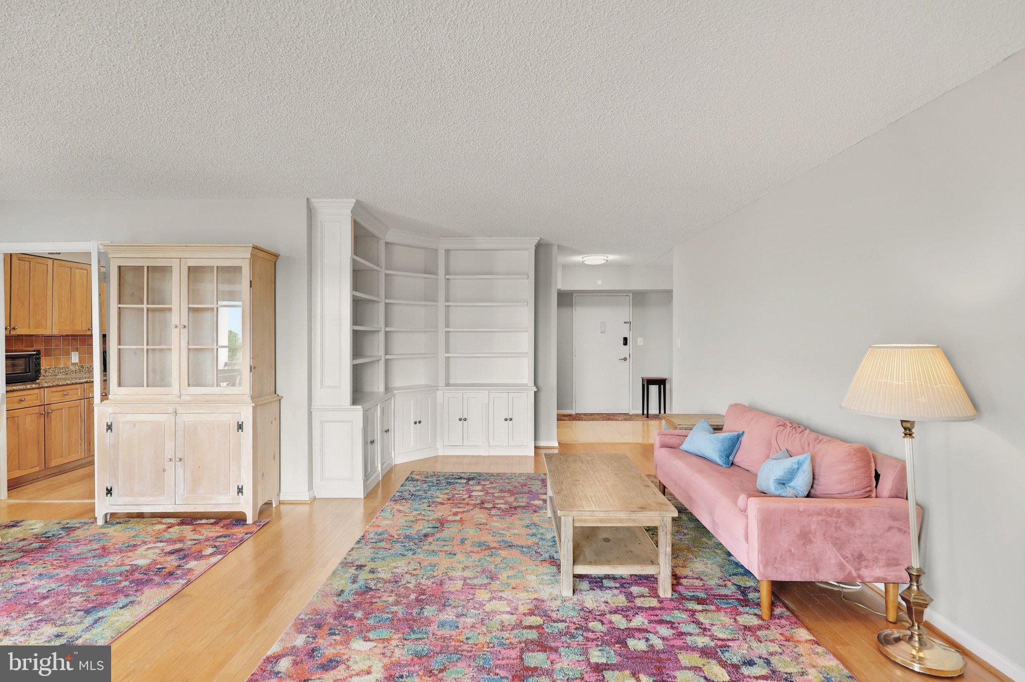 3800 POWELL LANE 1211