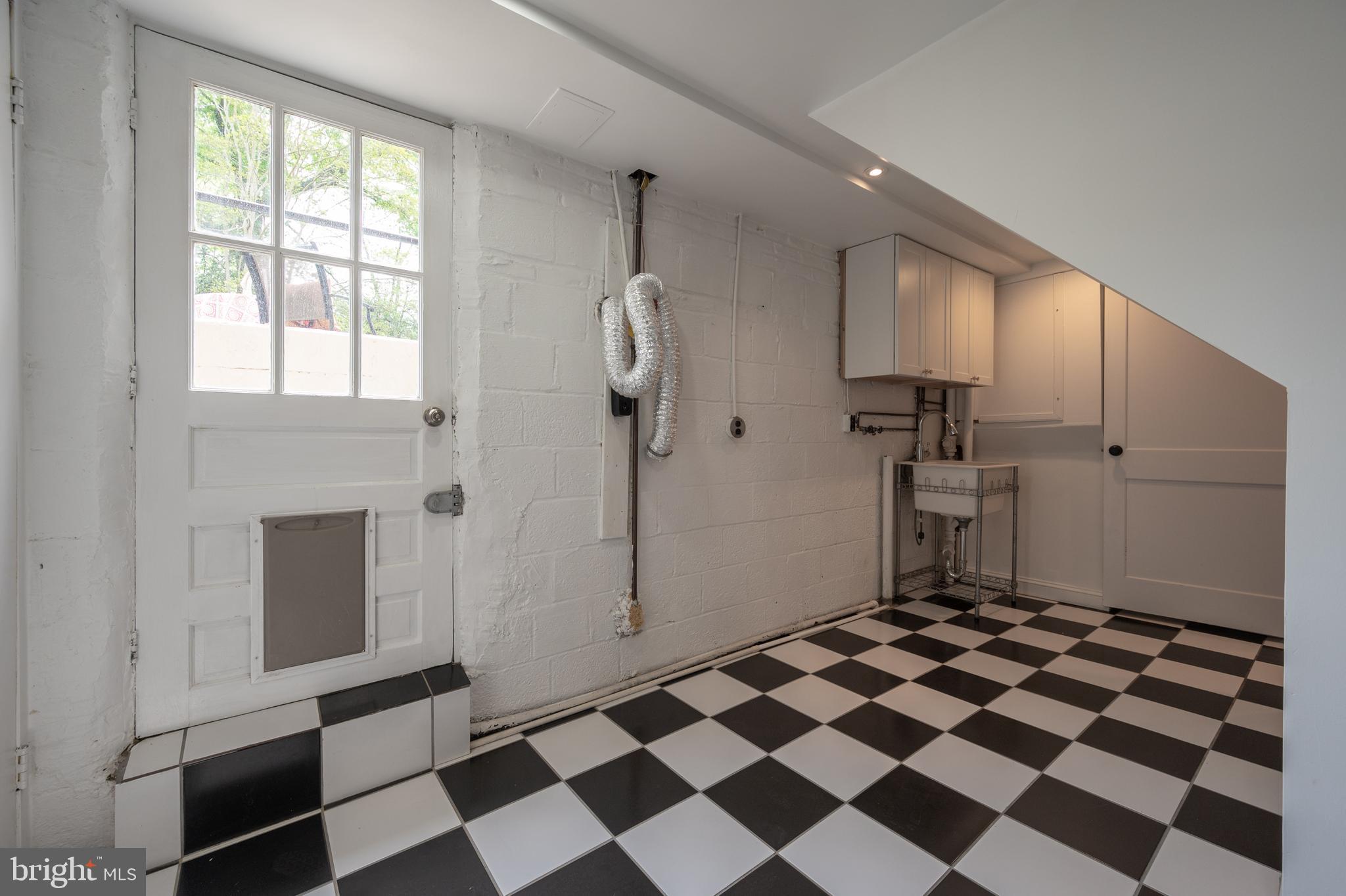 HOLLIN HALL VILLAGE - Residential