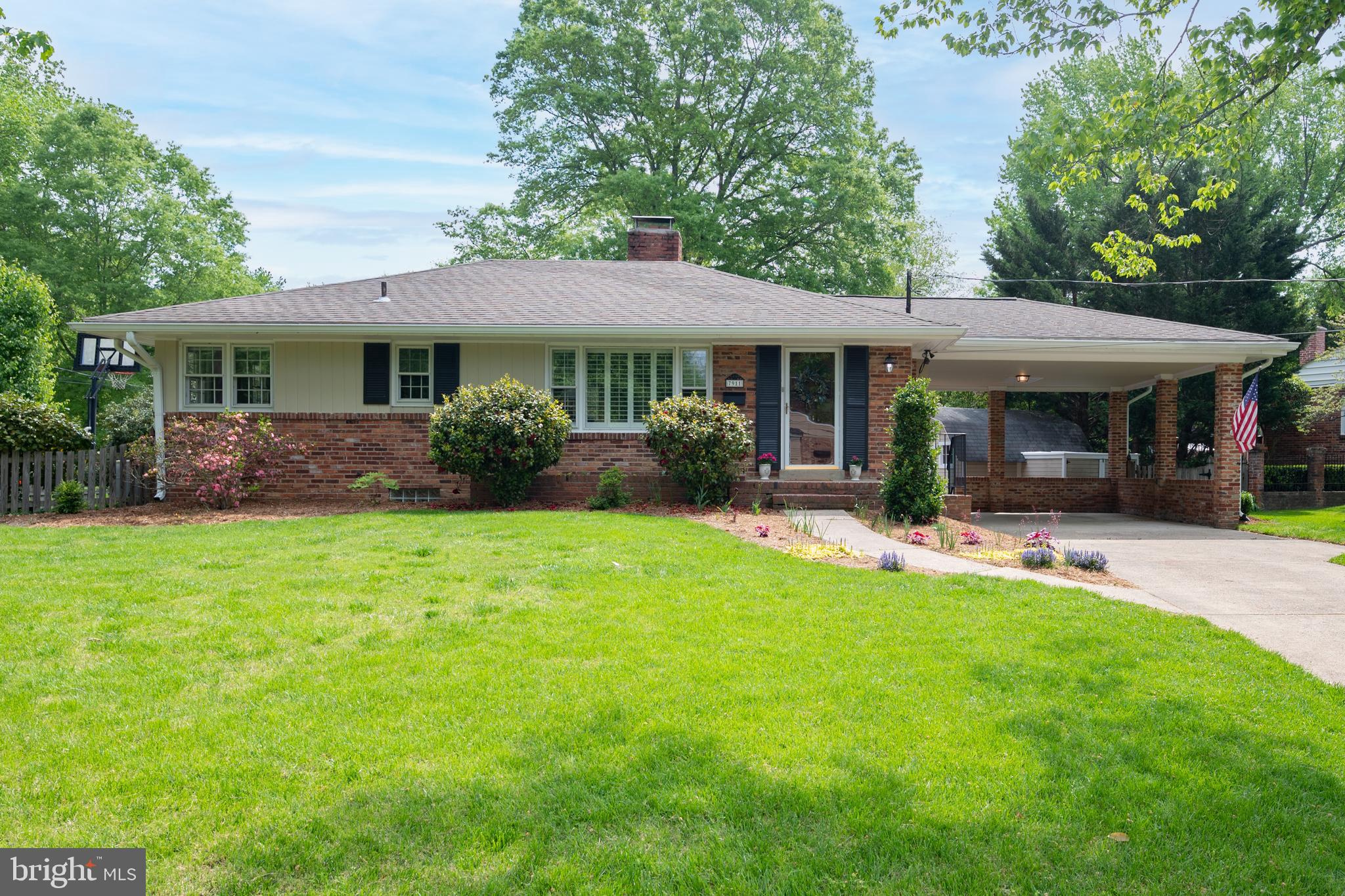 HOLLIN HALL VILLAGE - Residential