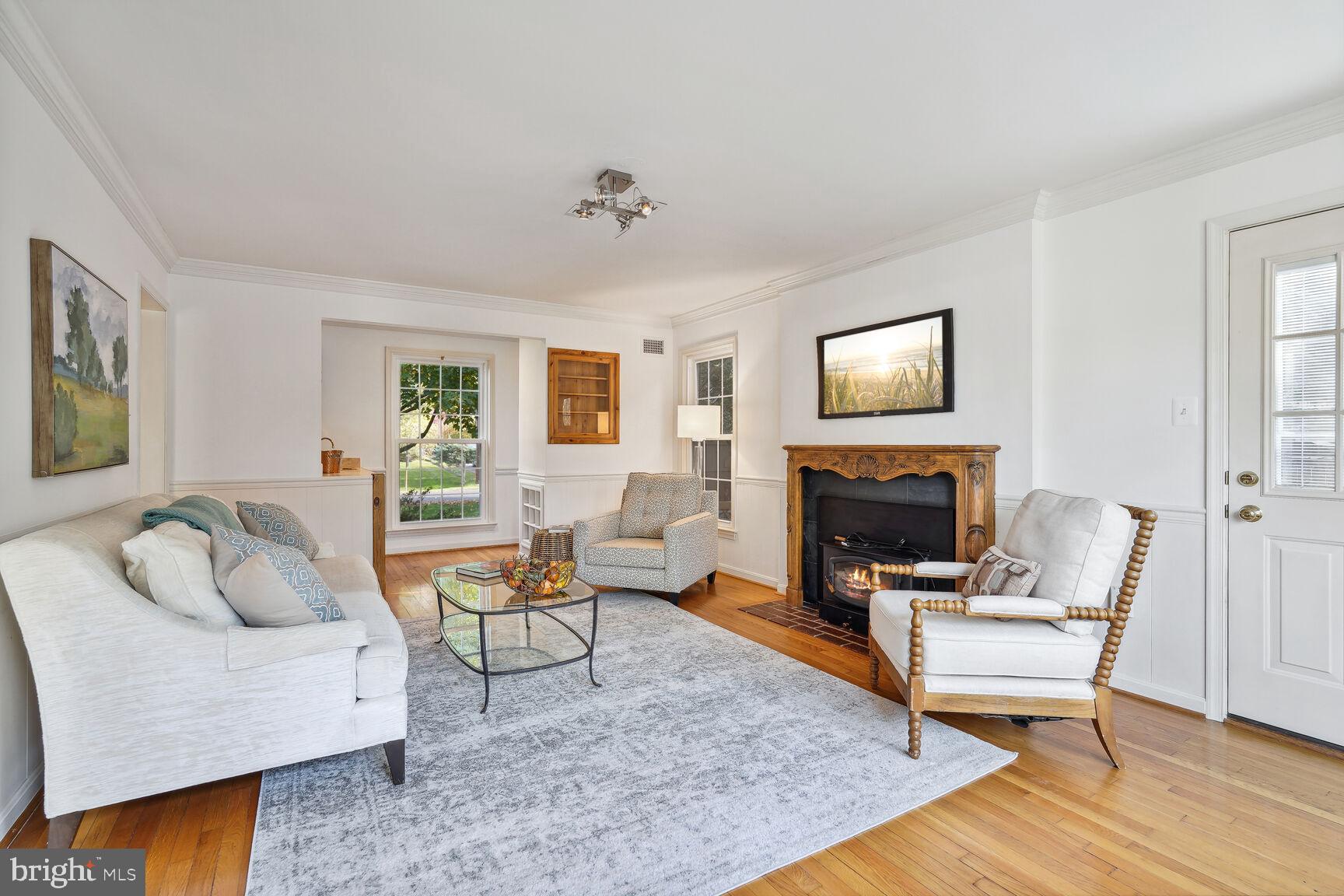 LUXMANOR - Residential