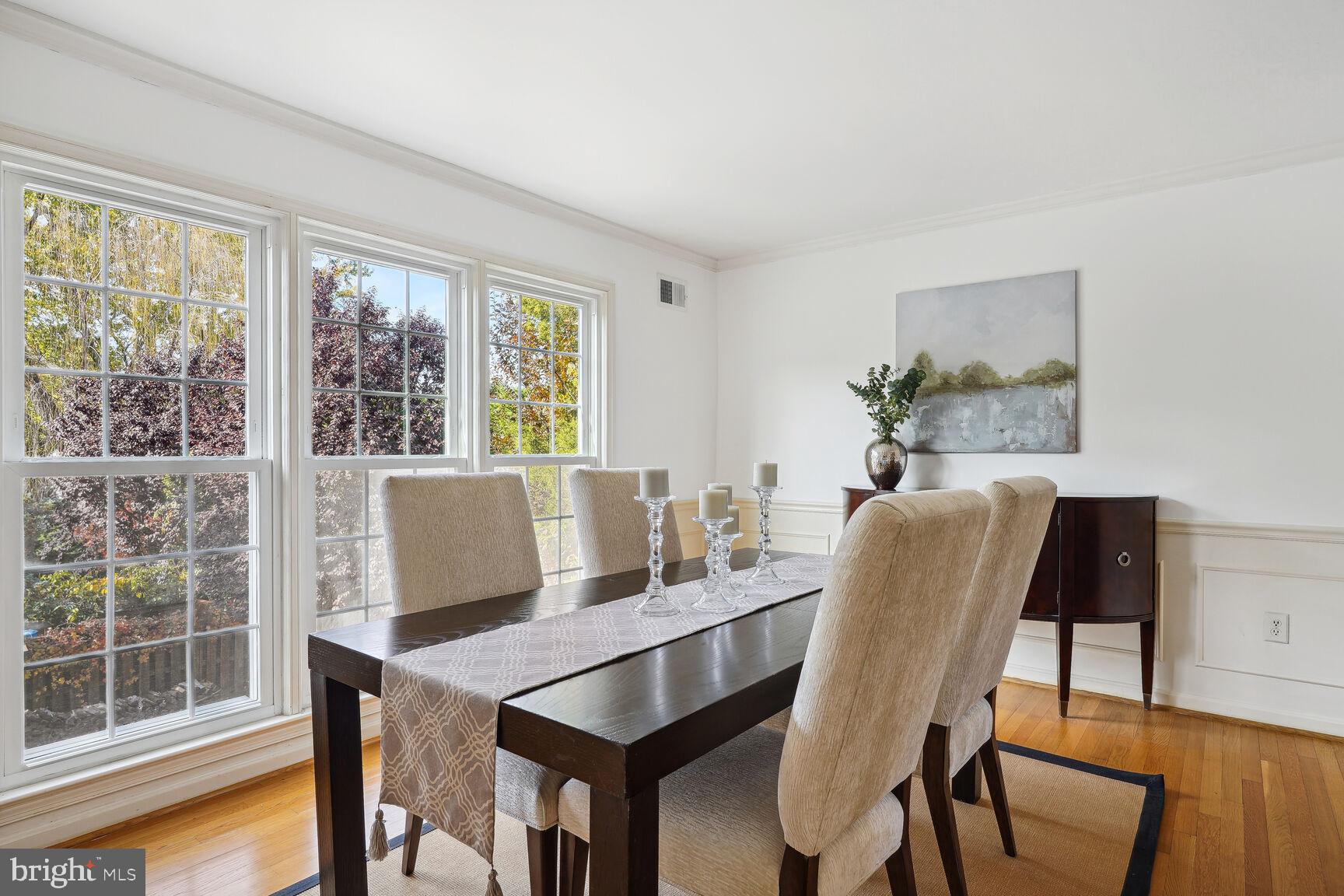 LUXMANOR - Residential