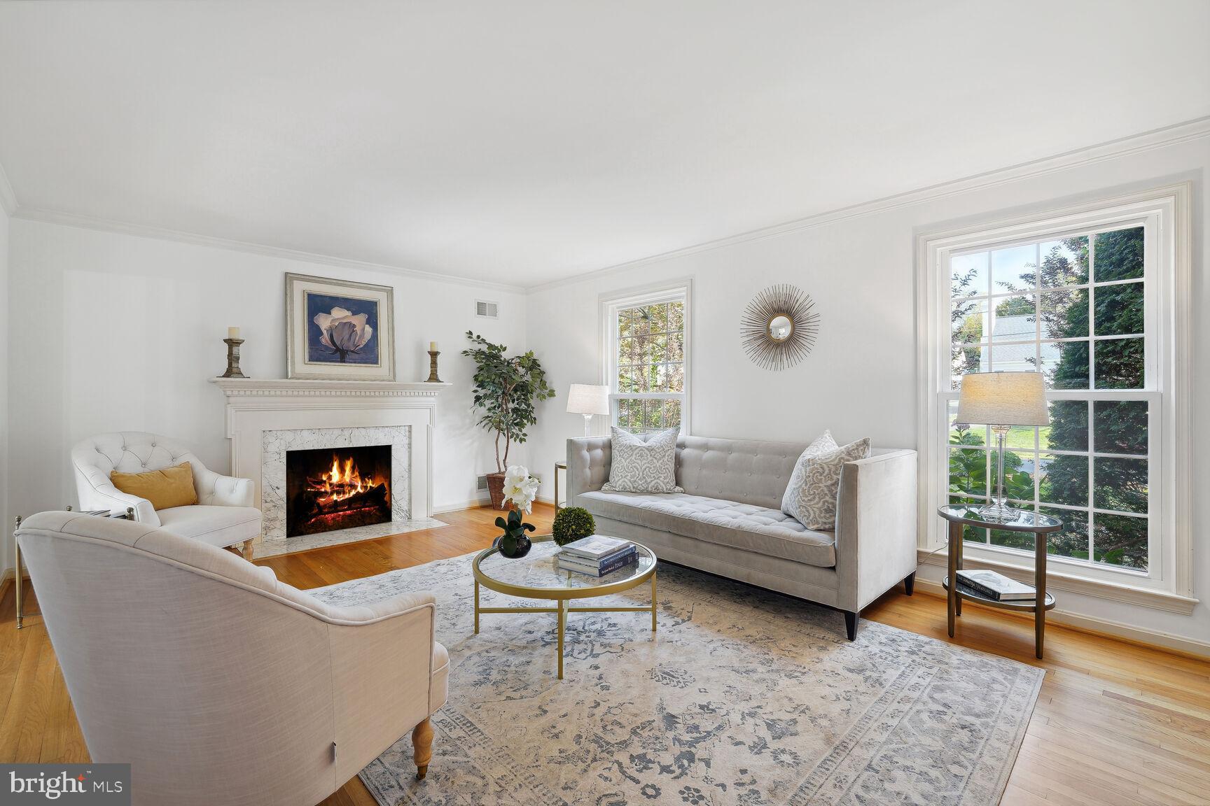 LUXMANOR - Residential