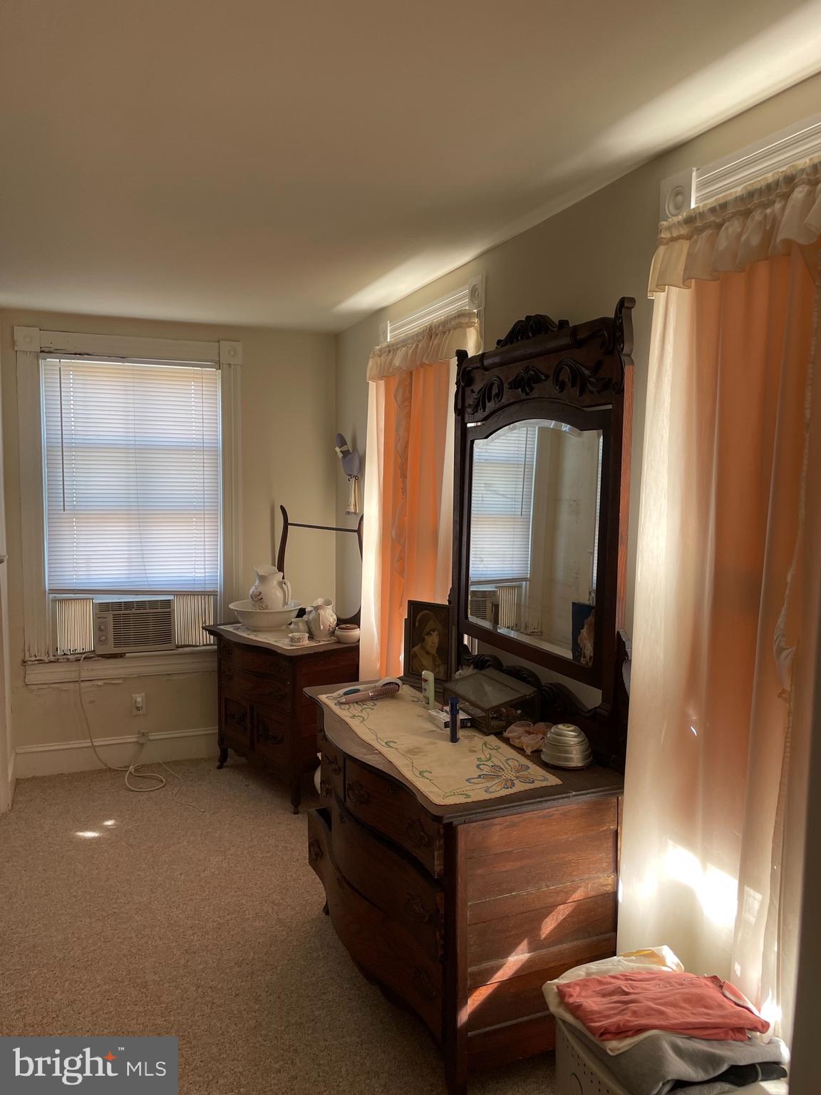 CHESTER - Residential