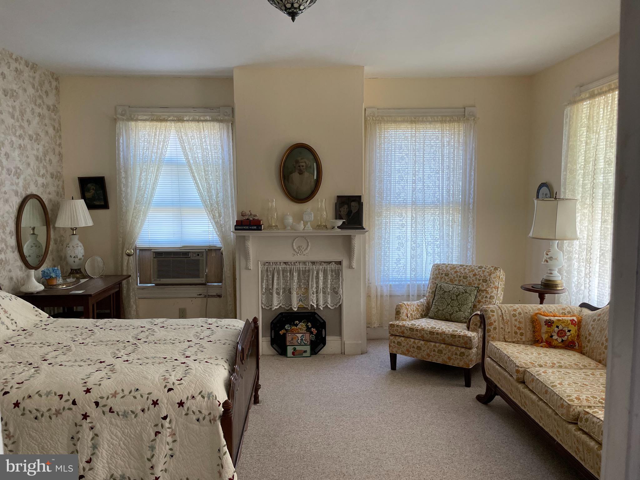 CHESTER - Residential