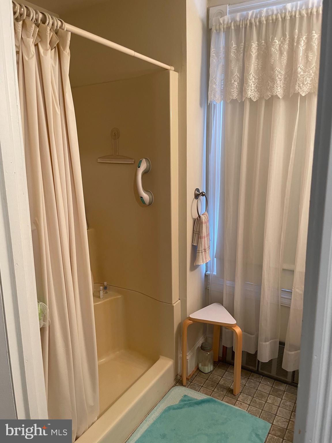 CHESTER - Residential