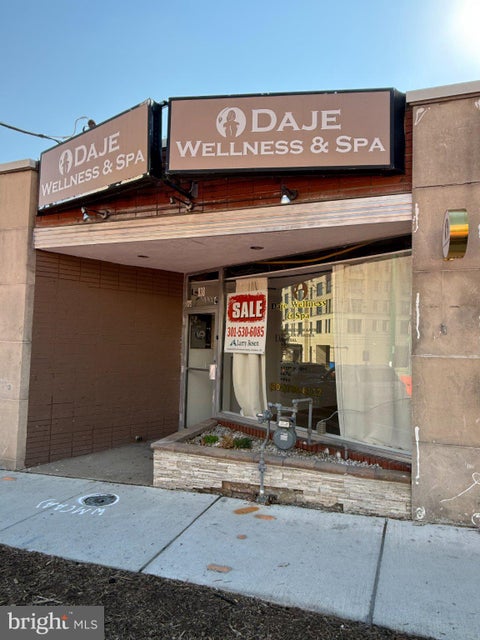 Photo of 938 Bonifant Street, SILVER SPRING, MD 20910 (MLS # MDMC2262008)