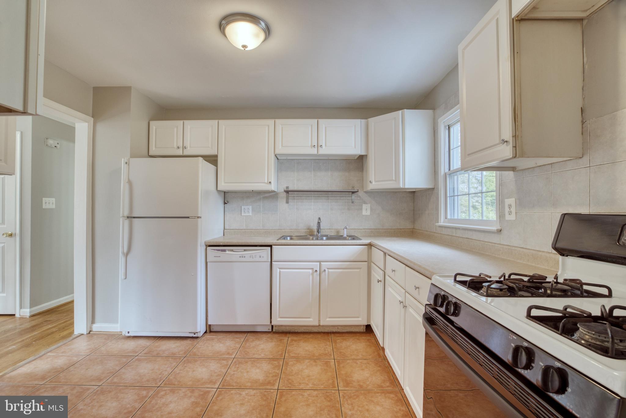 DALE CITY - Residential