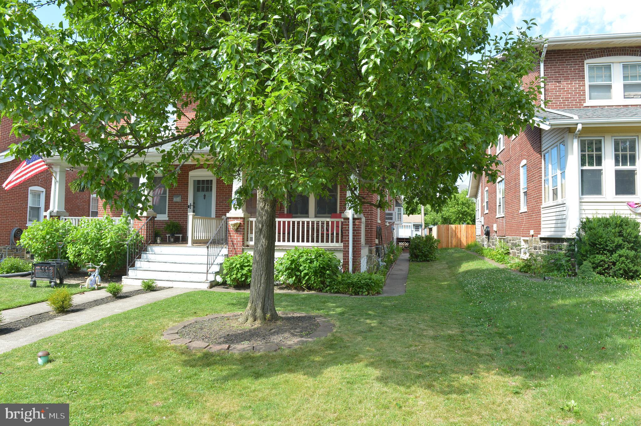 429 PERKIOMEN AVENUE