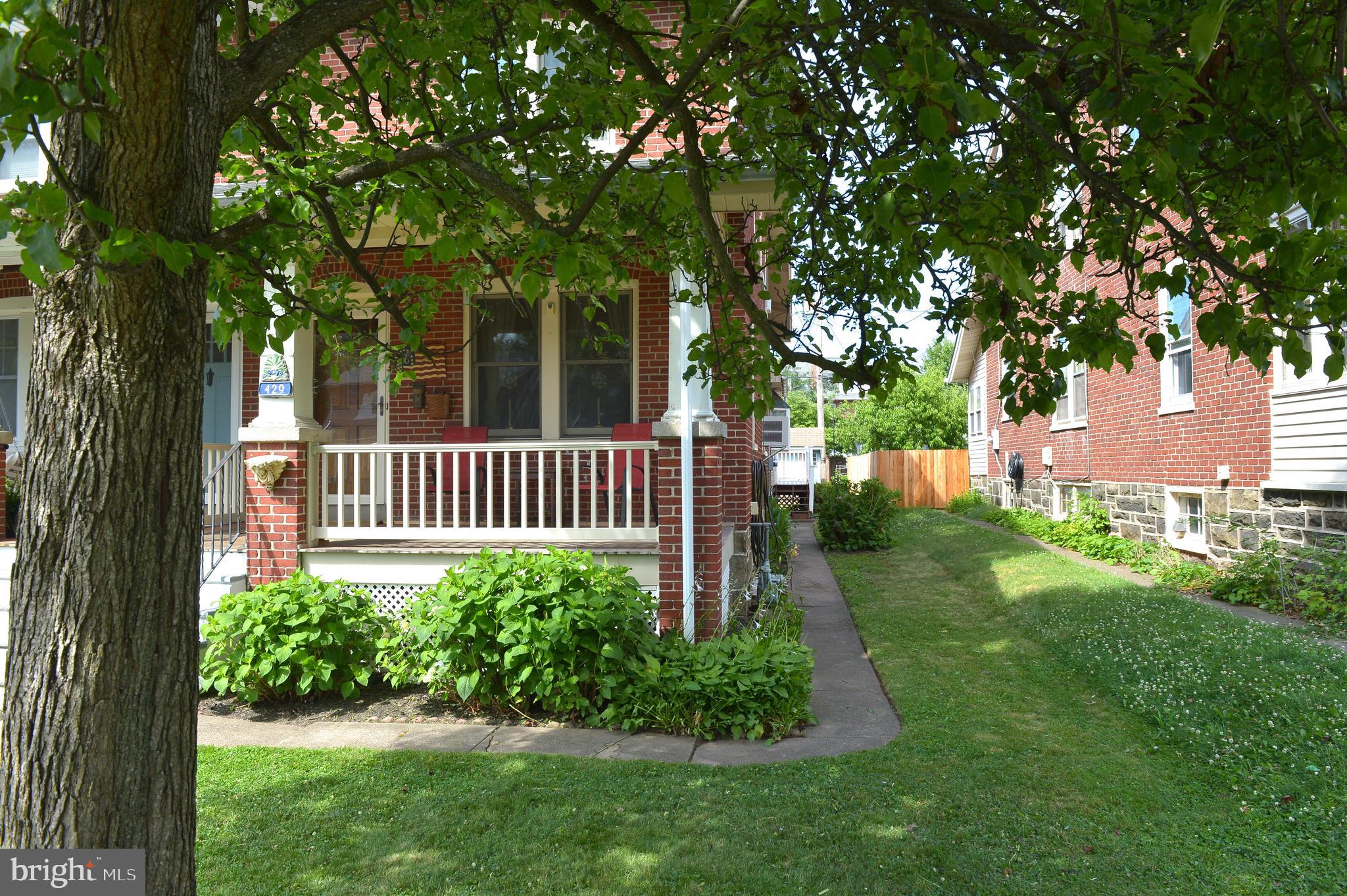 429 PERKIOMEN AVENUE