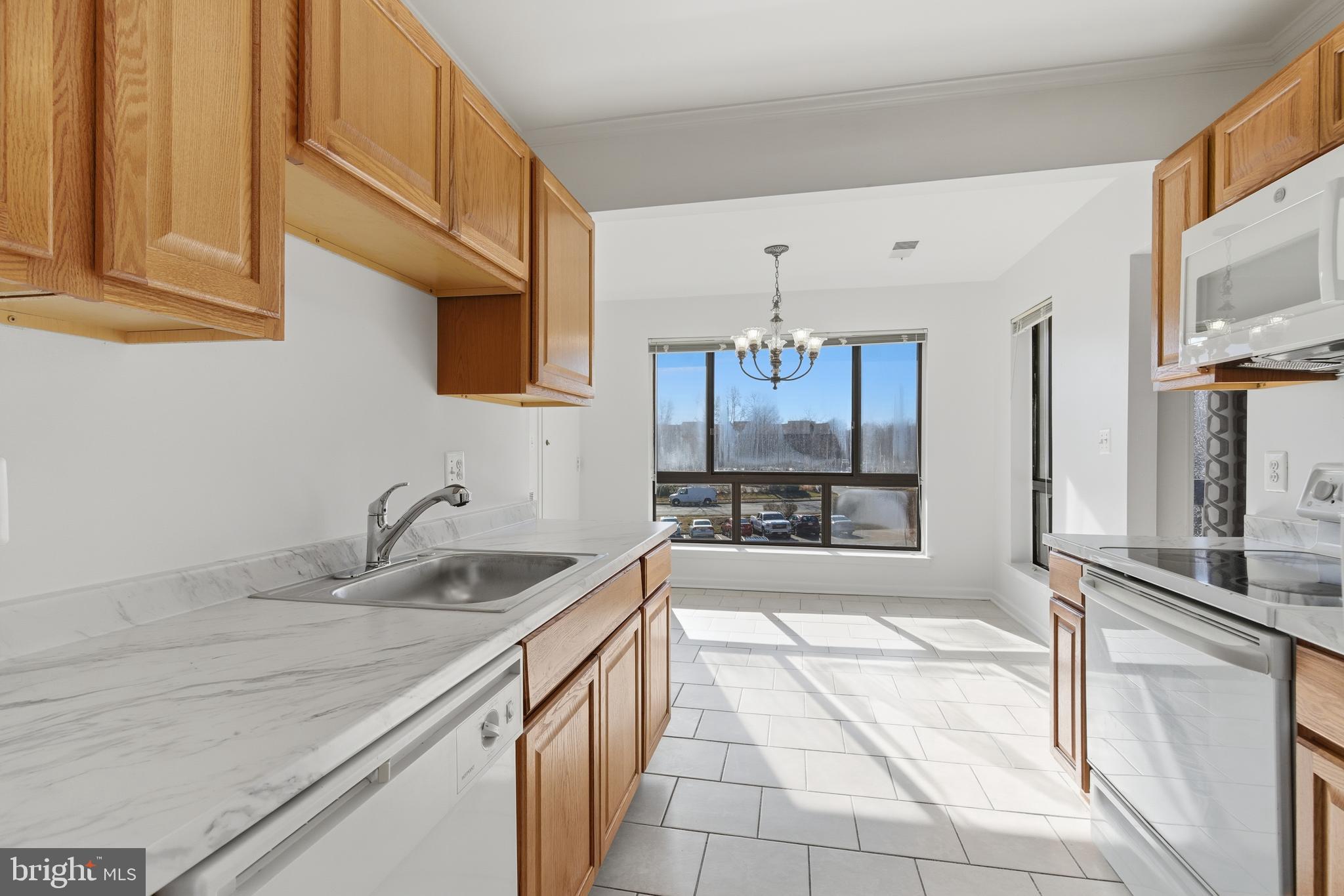 561 FLORIDA AVENUE 204