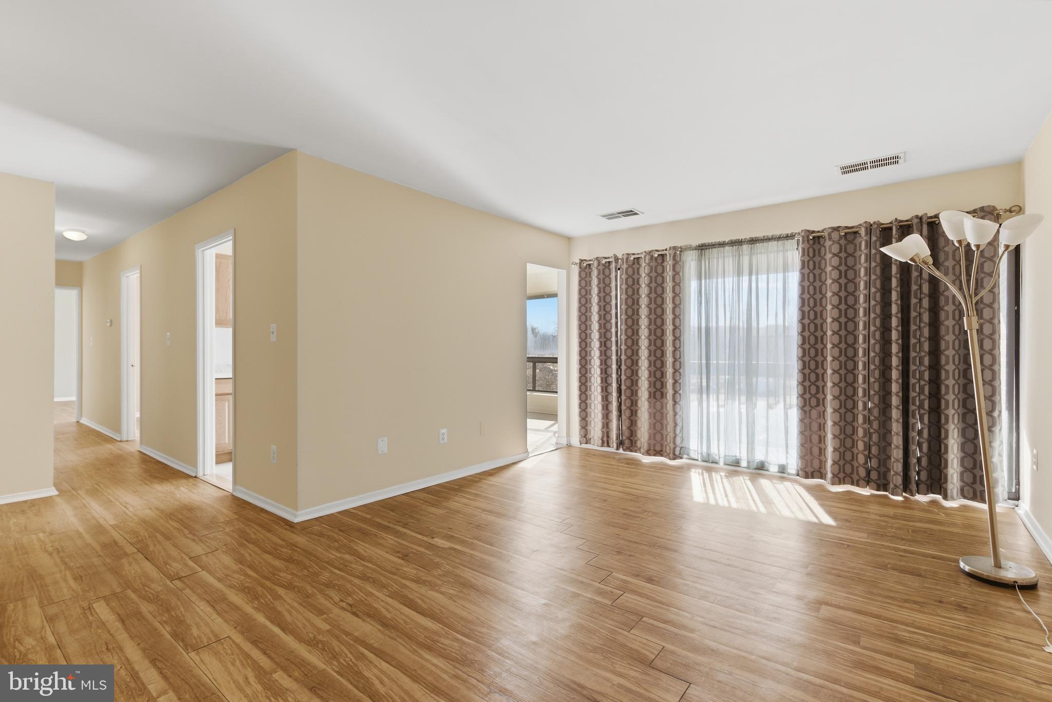 561 FLORIDA AVENUE 204