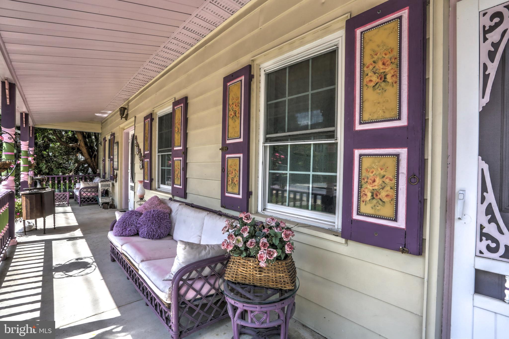 CAERNARVON TWP - Residential