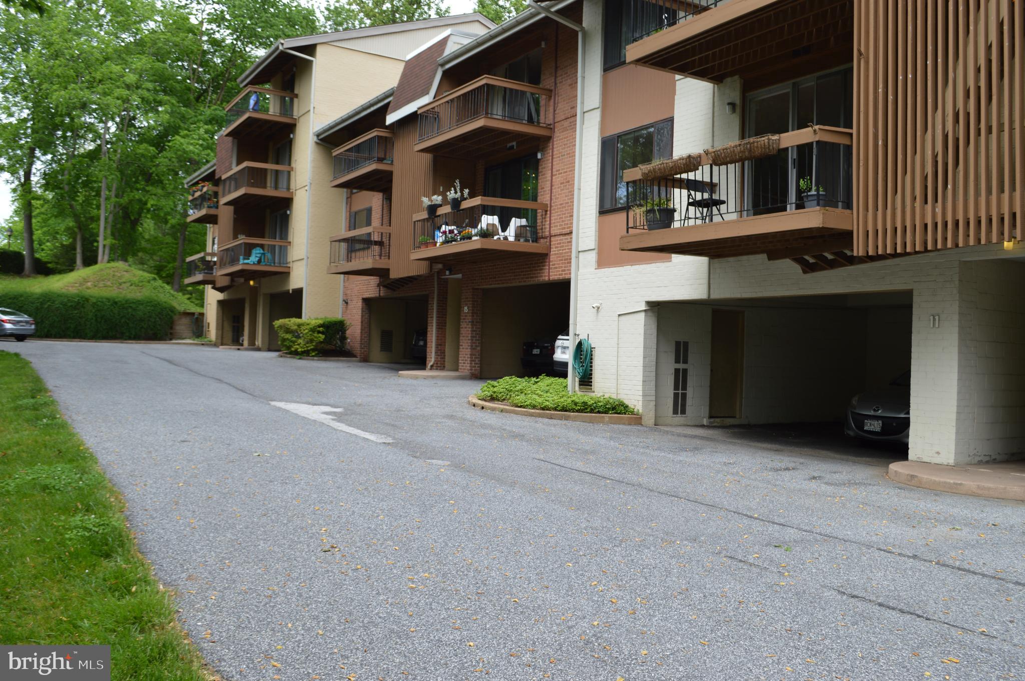 CROSS KEYS - Residential Lease