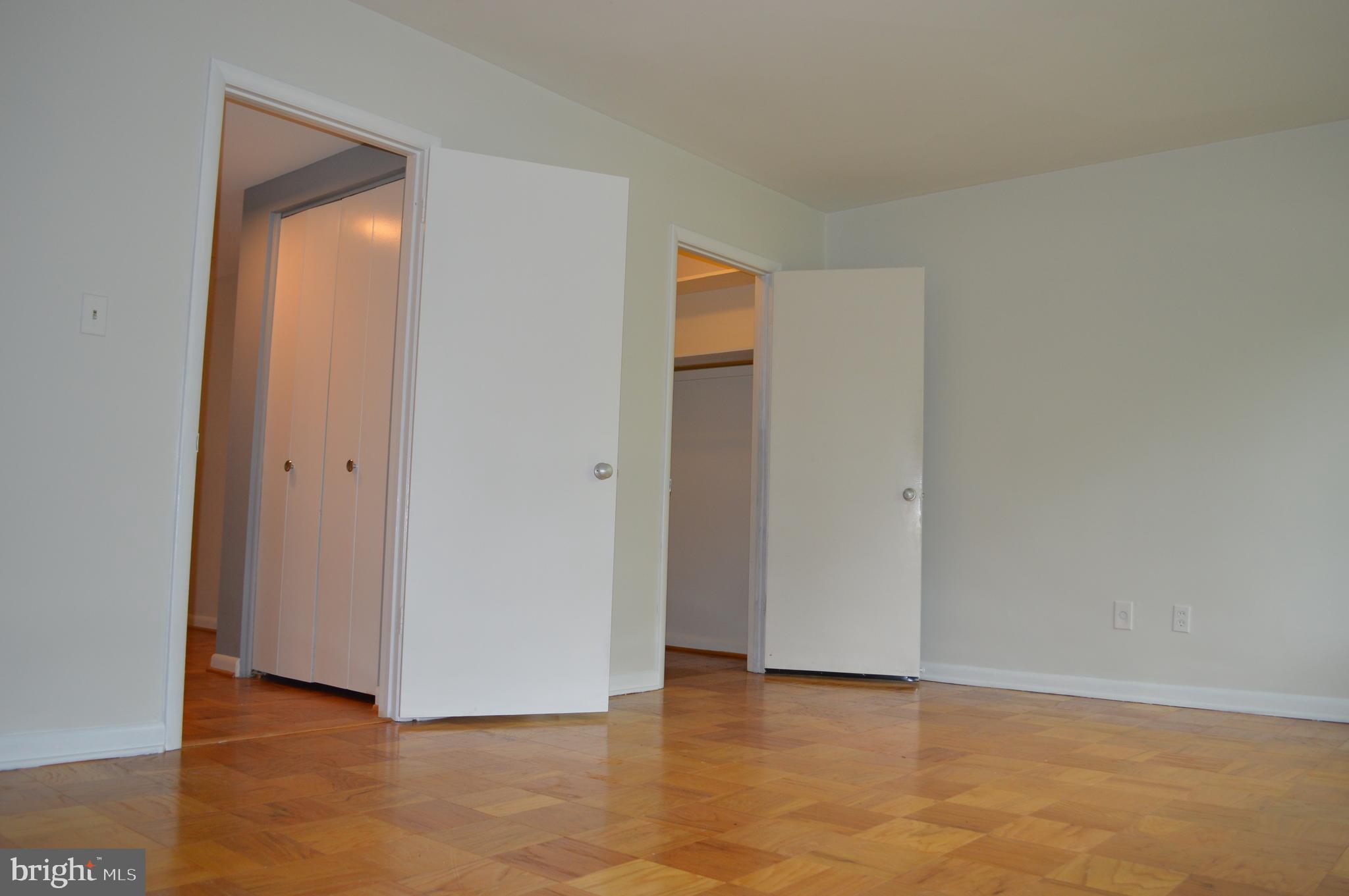 CROSS KEYS - Residential Lease