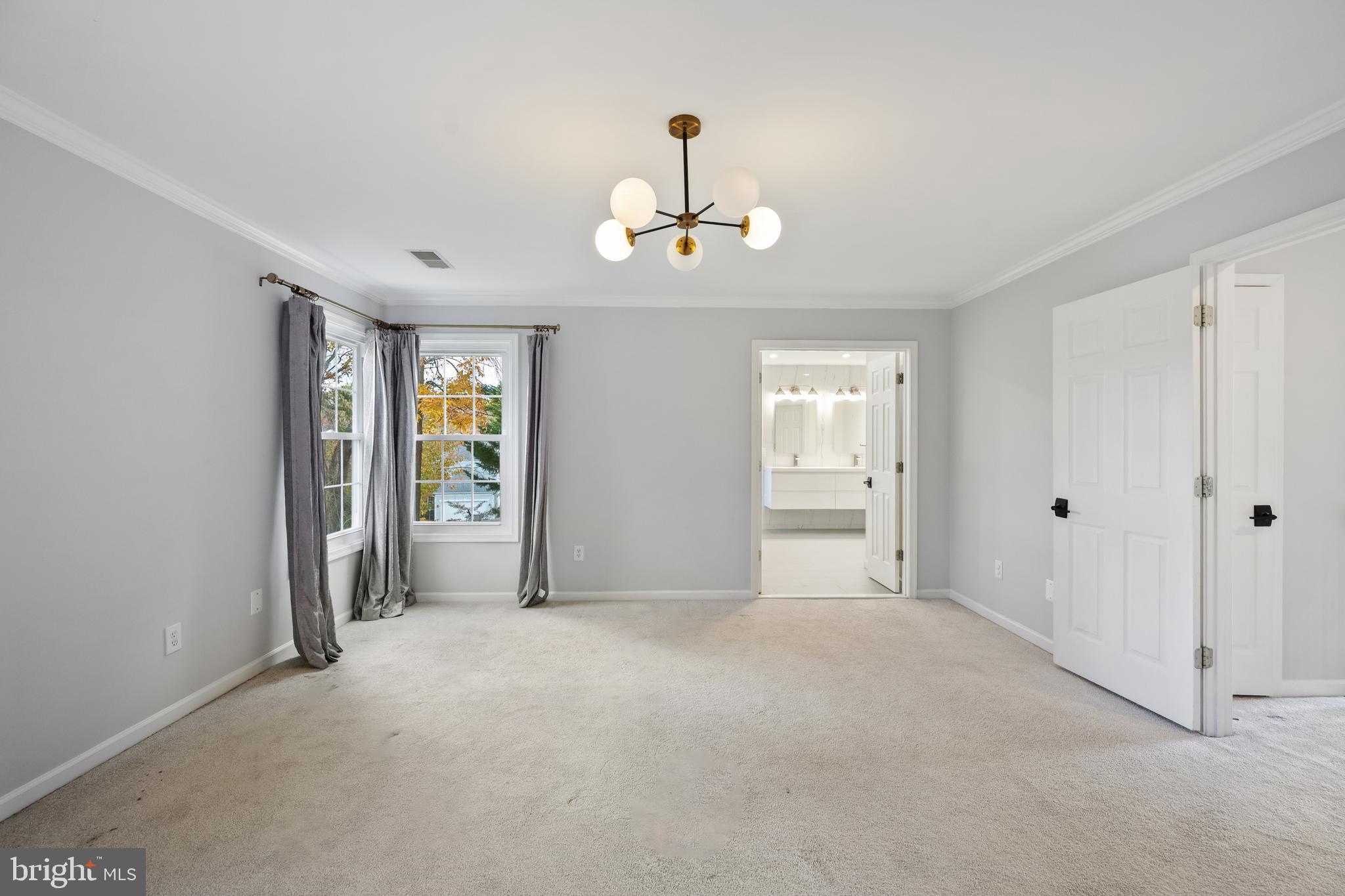 POTOMAC LAKES - Residential Lease