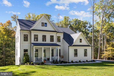 Photo of 7860 Evans Ford Road, CLIFTON, VA 20124 (MLS # VAFX2347048)