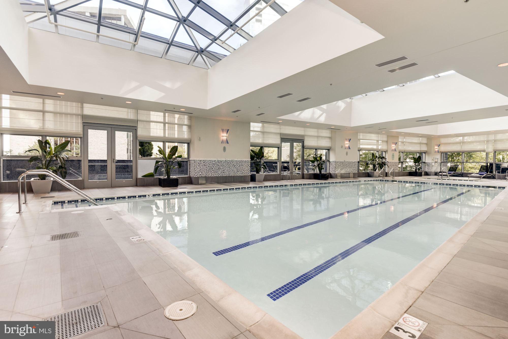 ROSSLYN - Residential Lease