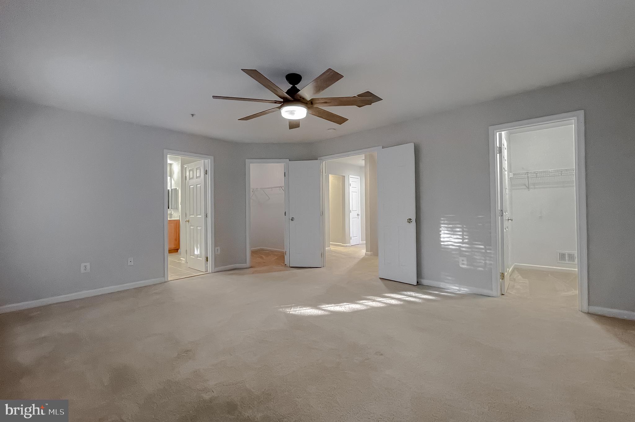 DAHLIA PARK OF WILDEWOOD - Residential Lease