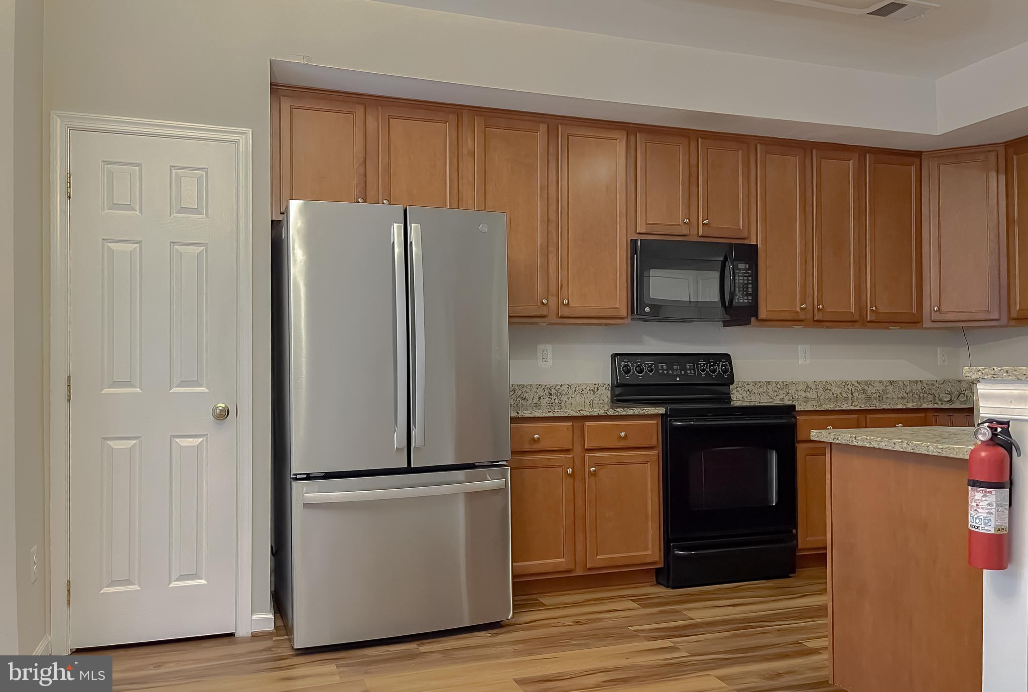 DAHLIA PARK OF WILDEWOOD - Residential Lease