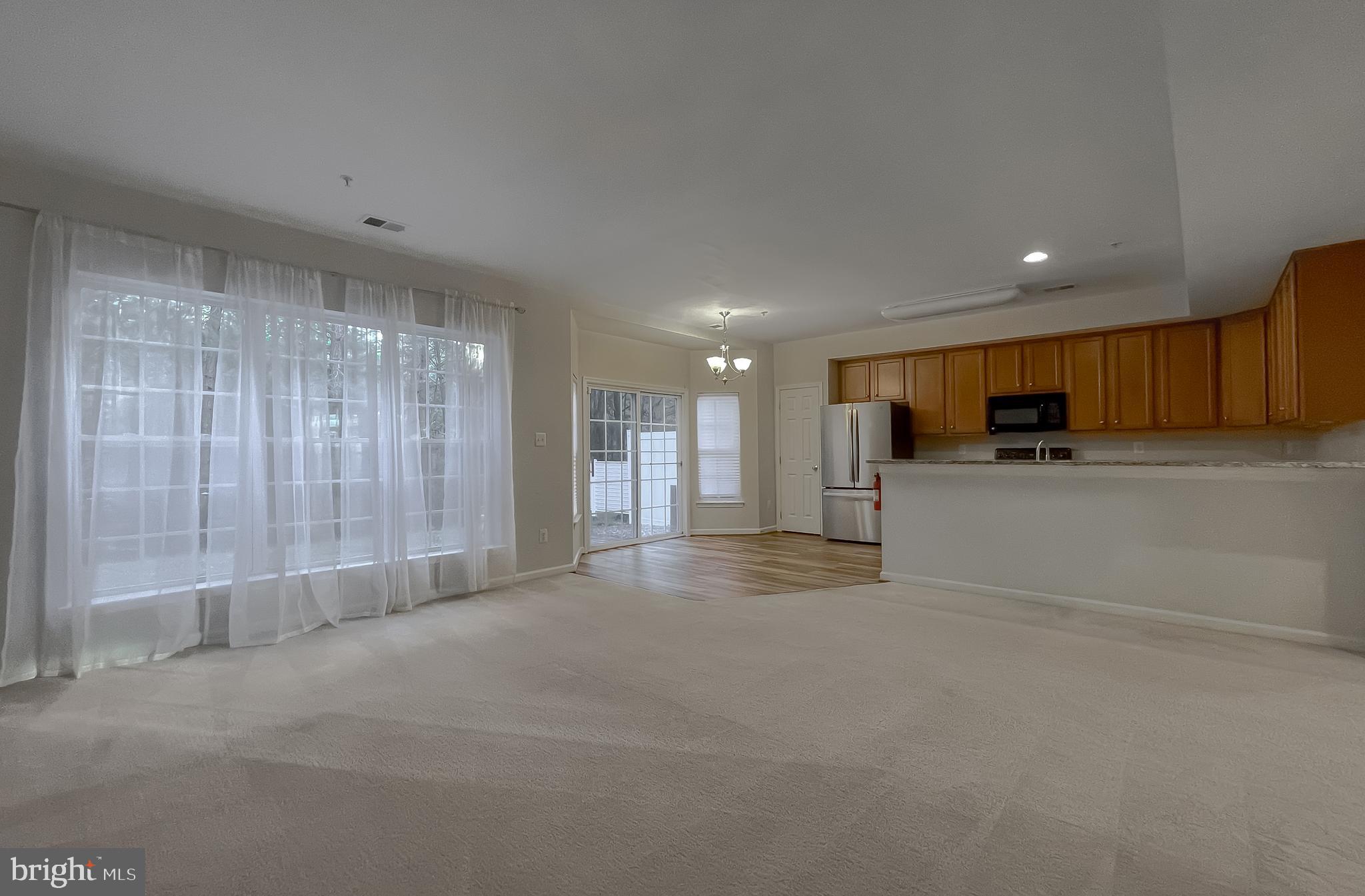 DAHLIA PARK OF WILDEWOOD - Residential Lease