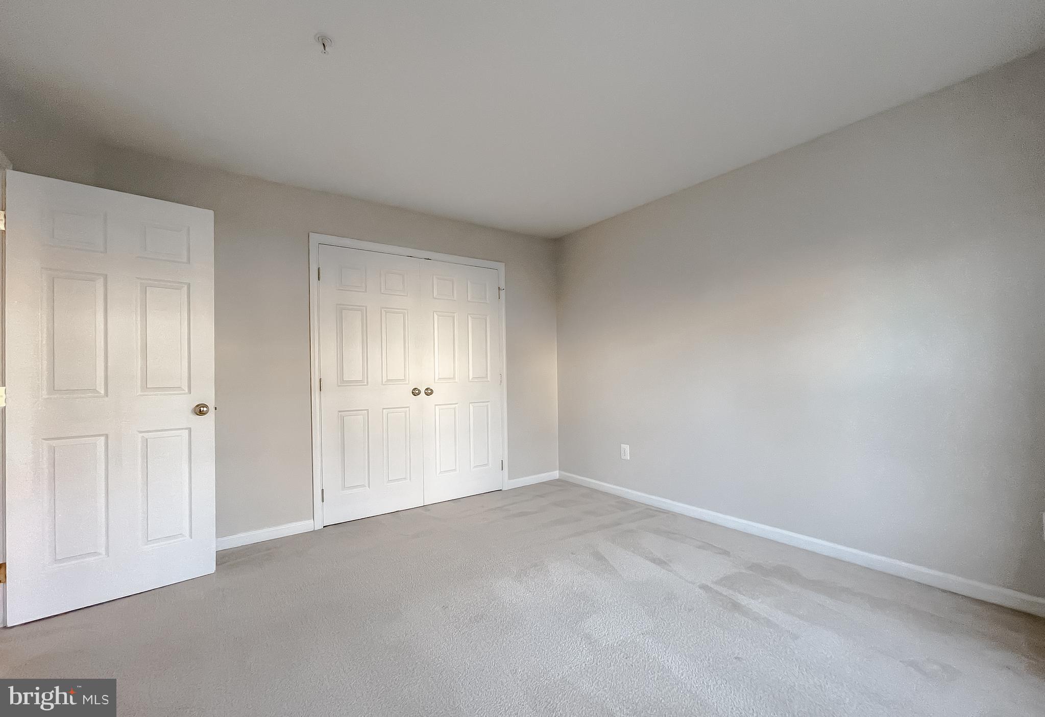 DAHLIA PARK OF WILDEWOOD - Residential Lease