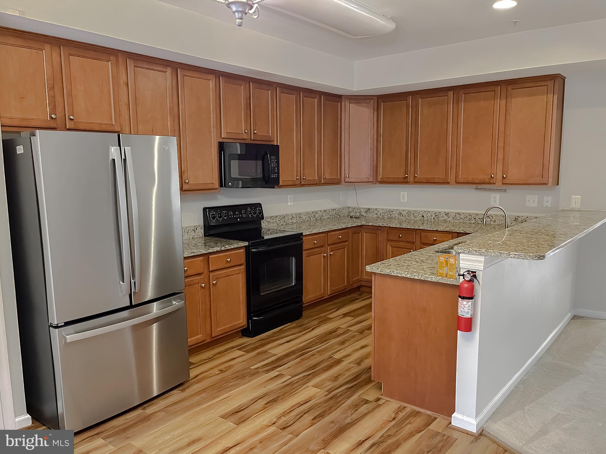 DAHLIA PARK OF WILDEWOOD - Residential Lease