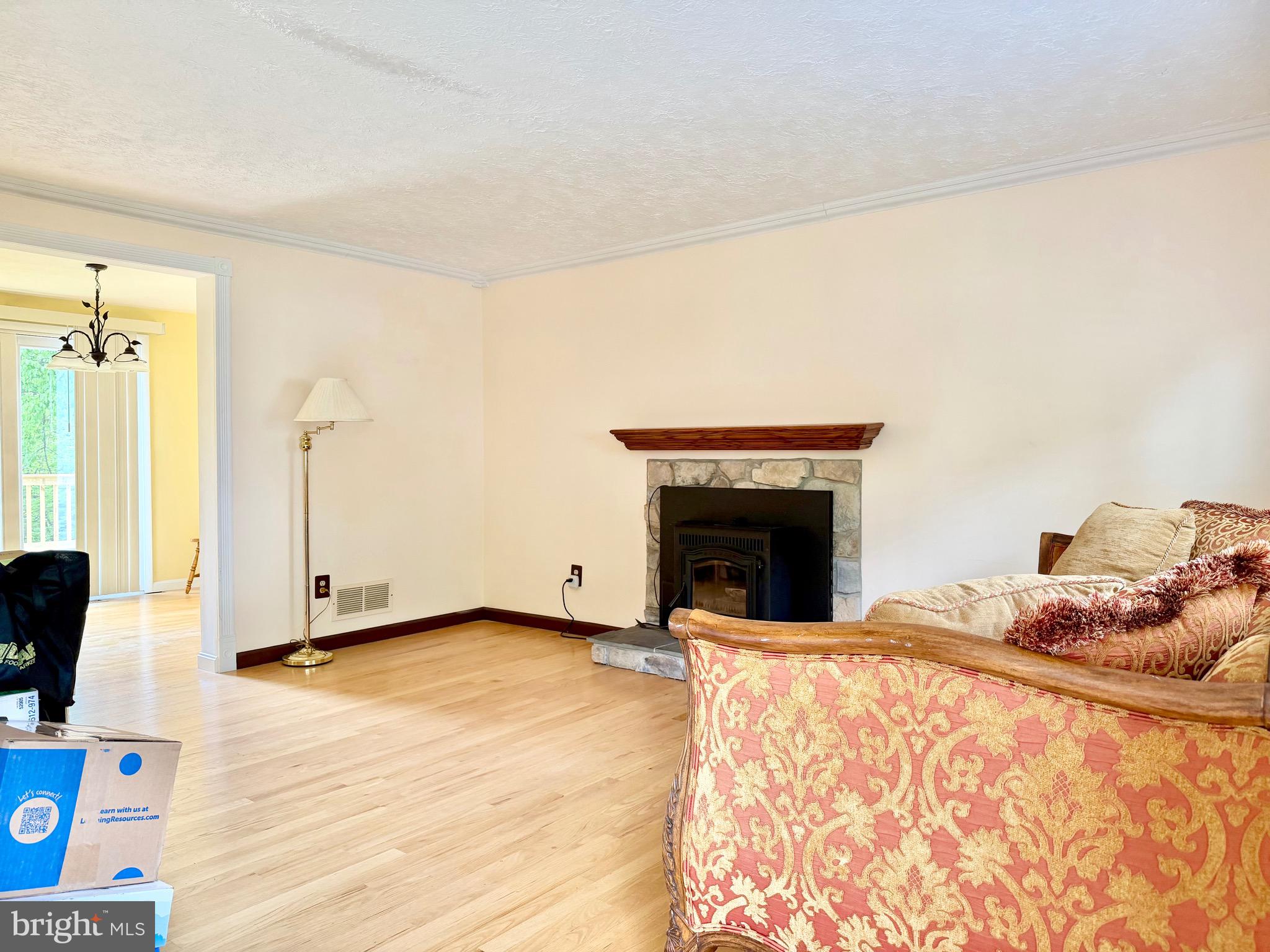 LAUREL VALLEY - Residential