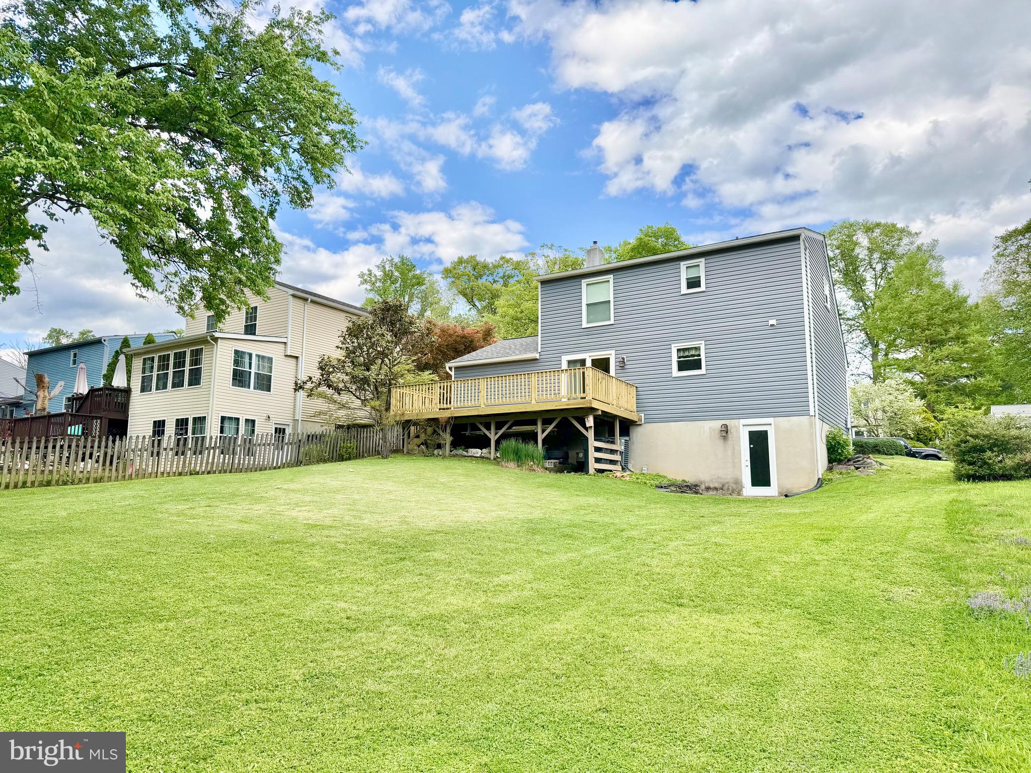 LAUREL VALLEY - Residential