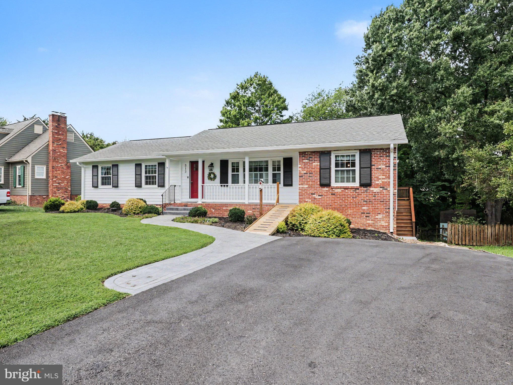 313 Laurel Avenue, Fredericksburg, VA, 22408