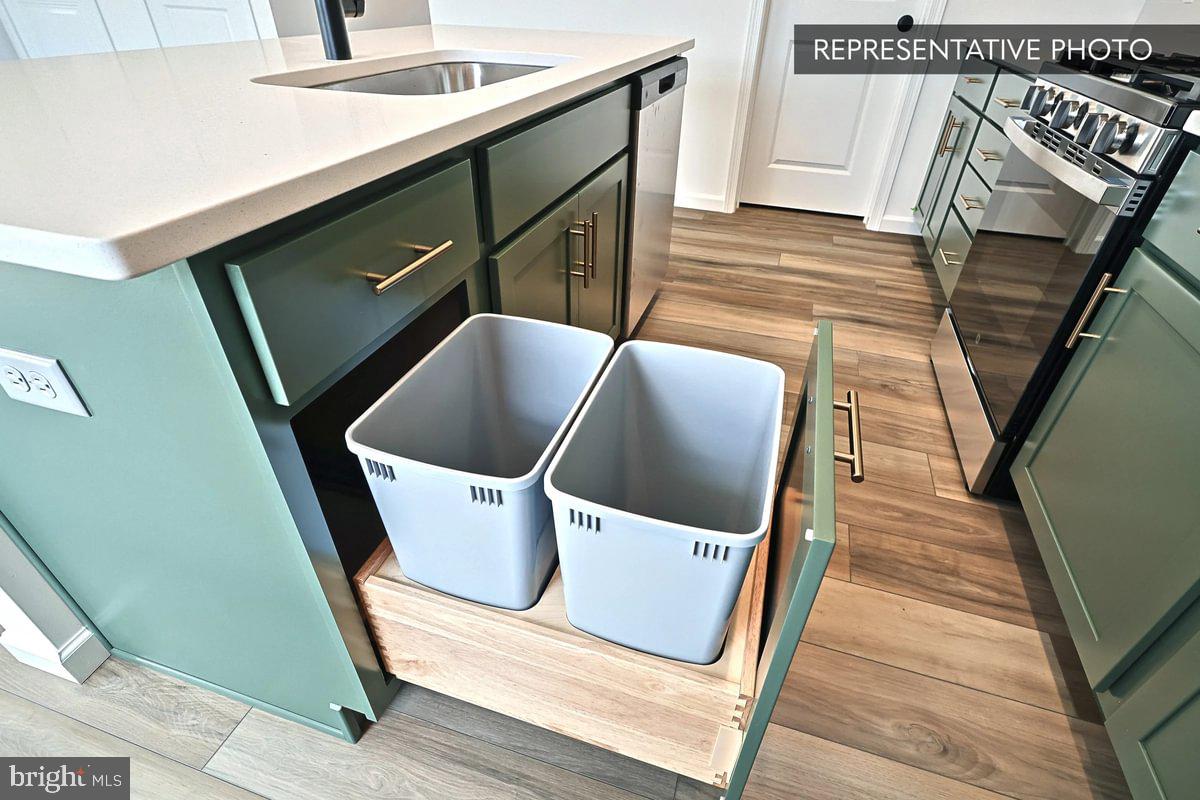 HILLS AT VALLEY VIEW - Residential