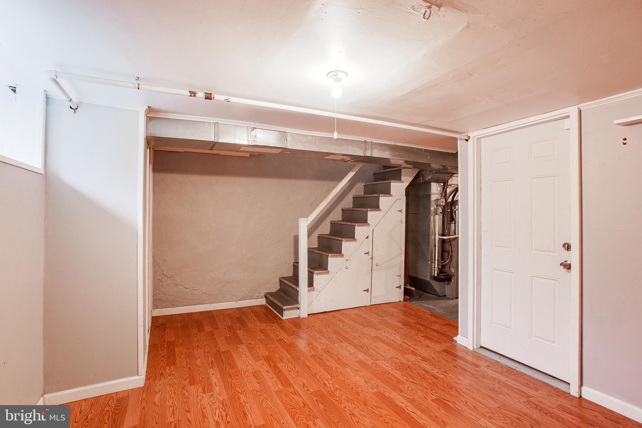 MAYFAIR (WEST) - Residential