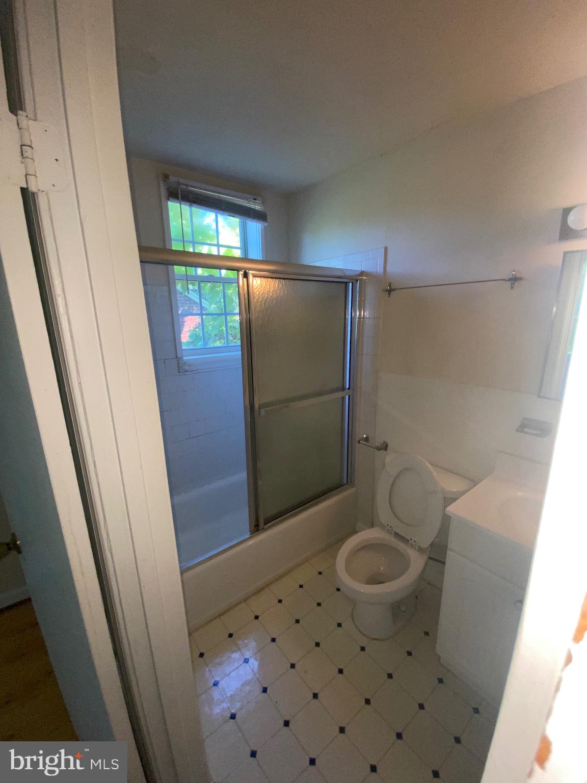 DOUGLAS PARK - Residential Lease