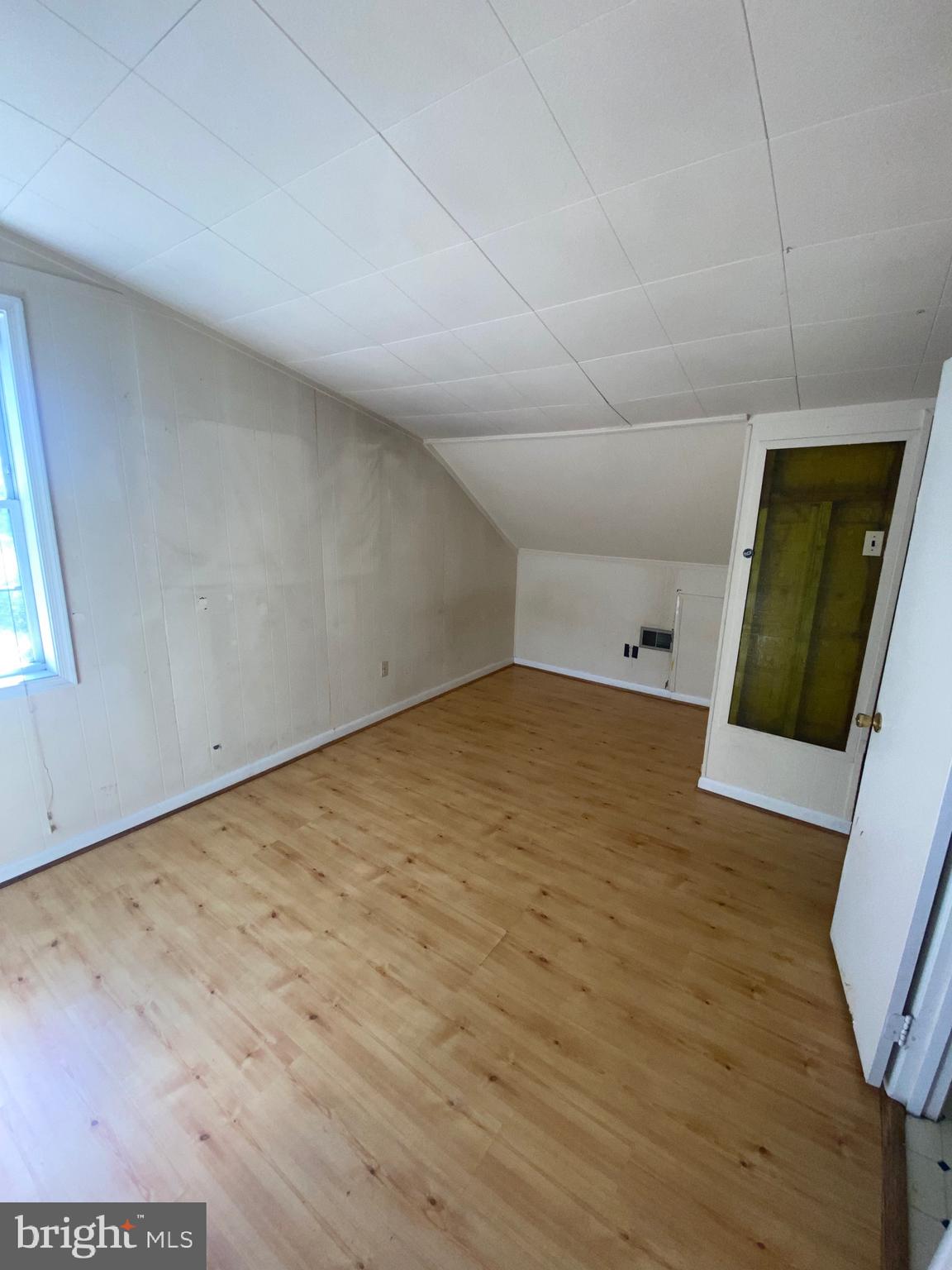 DOUGLAS PARK - Residential Lease