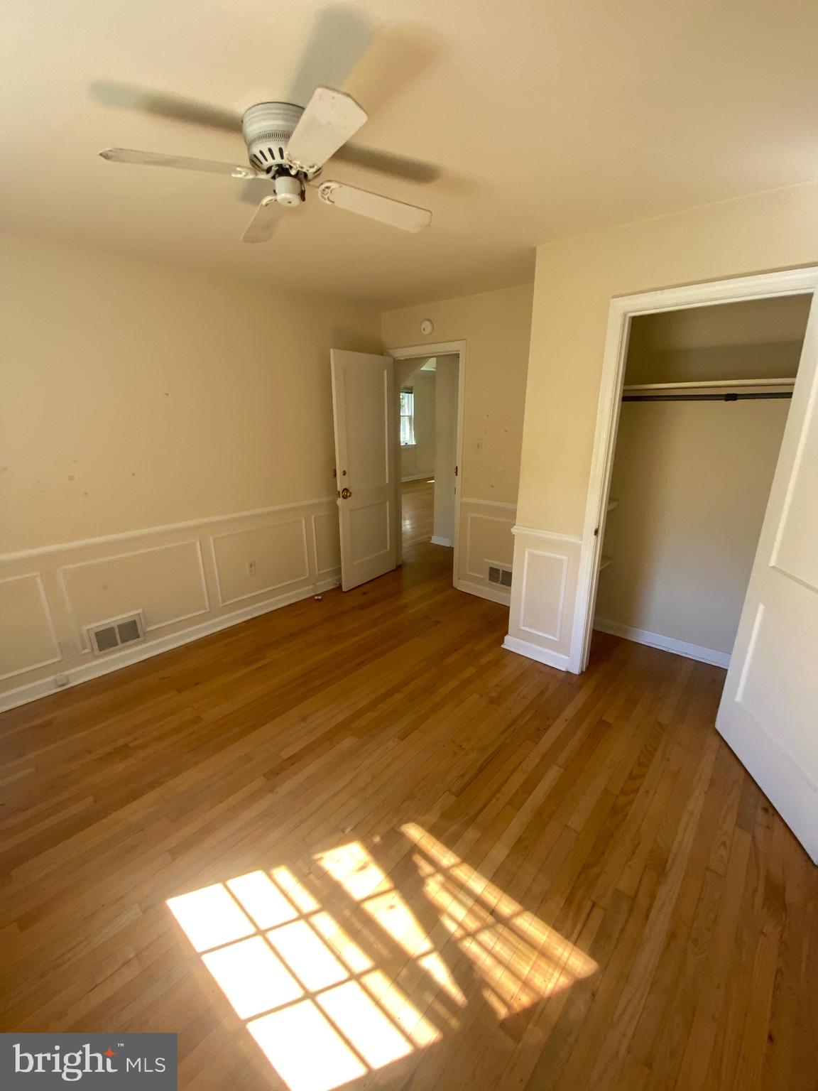 DOUGLAS PARK - Residential Lease