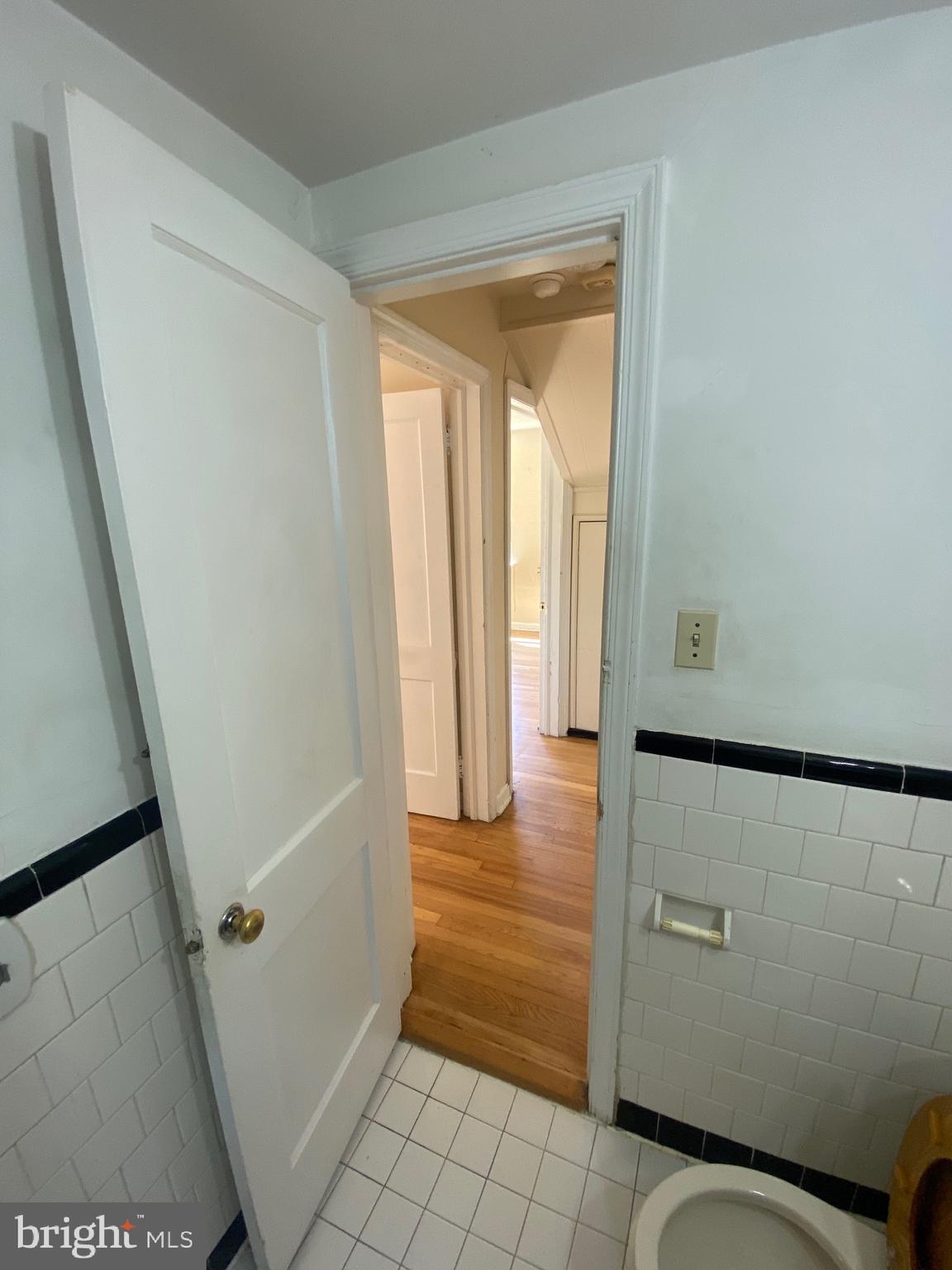 DOUGLAS PARK - Residential Lease