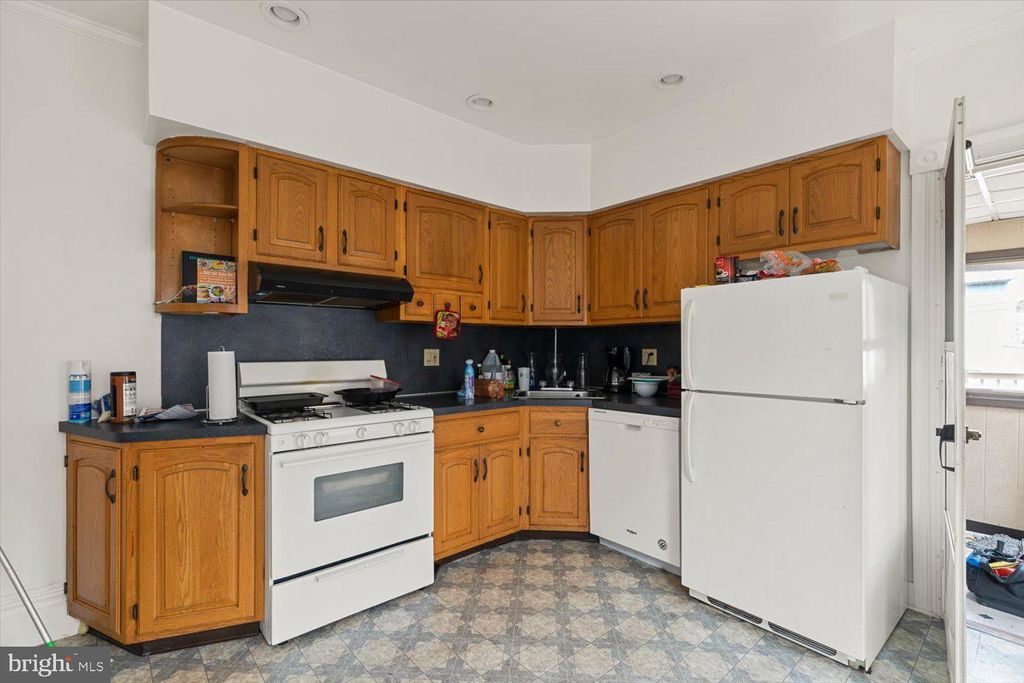 Photo of 711 N Shippen Street, Lancaster, PA 17602 (MLS # PALA2049584)