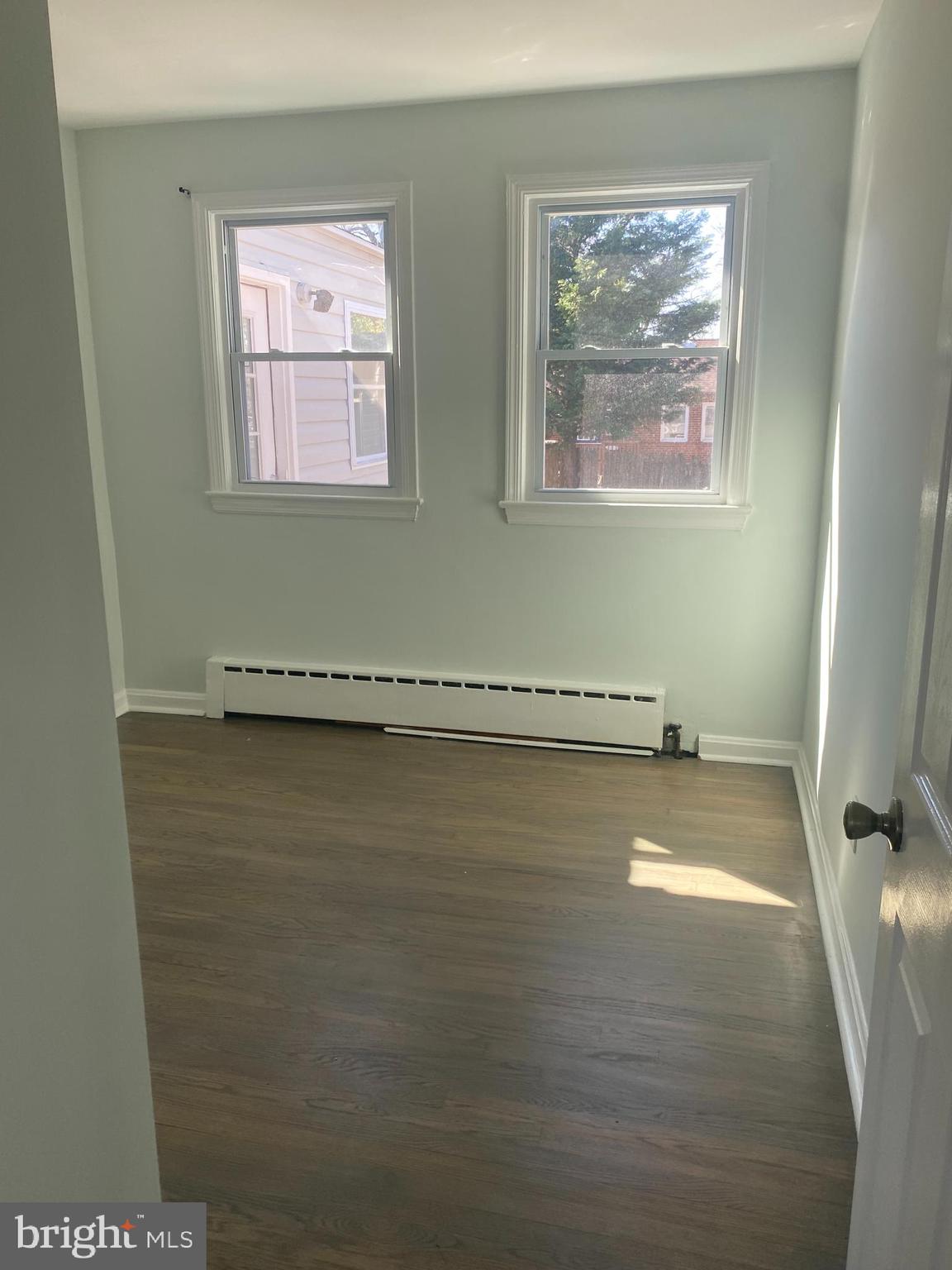 HOLLYWOOD - Residential Lease