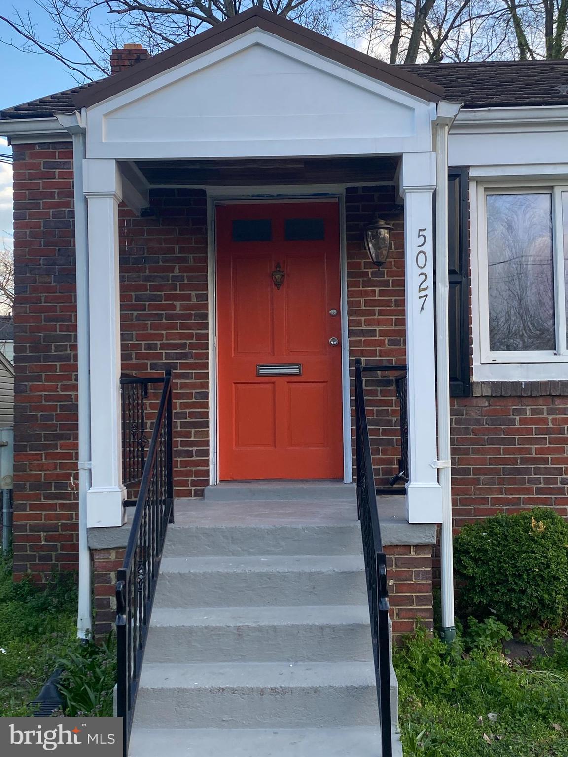 HOLLYWOOD - Residential Lease