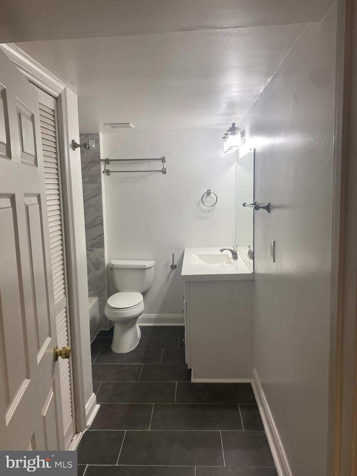 HOLLYWOOD - Residential Lease