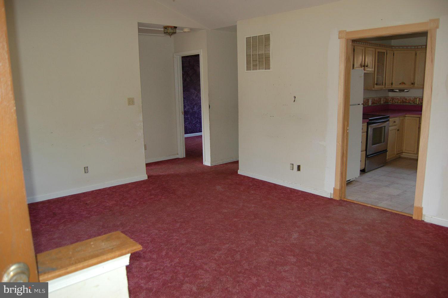 SWEETBRIAR WOODS - Residential