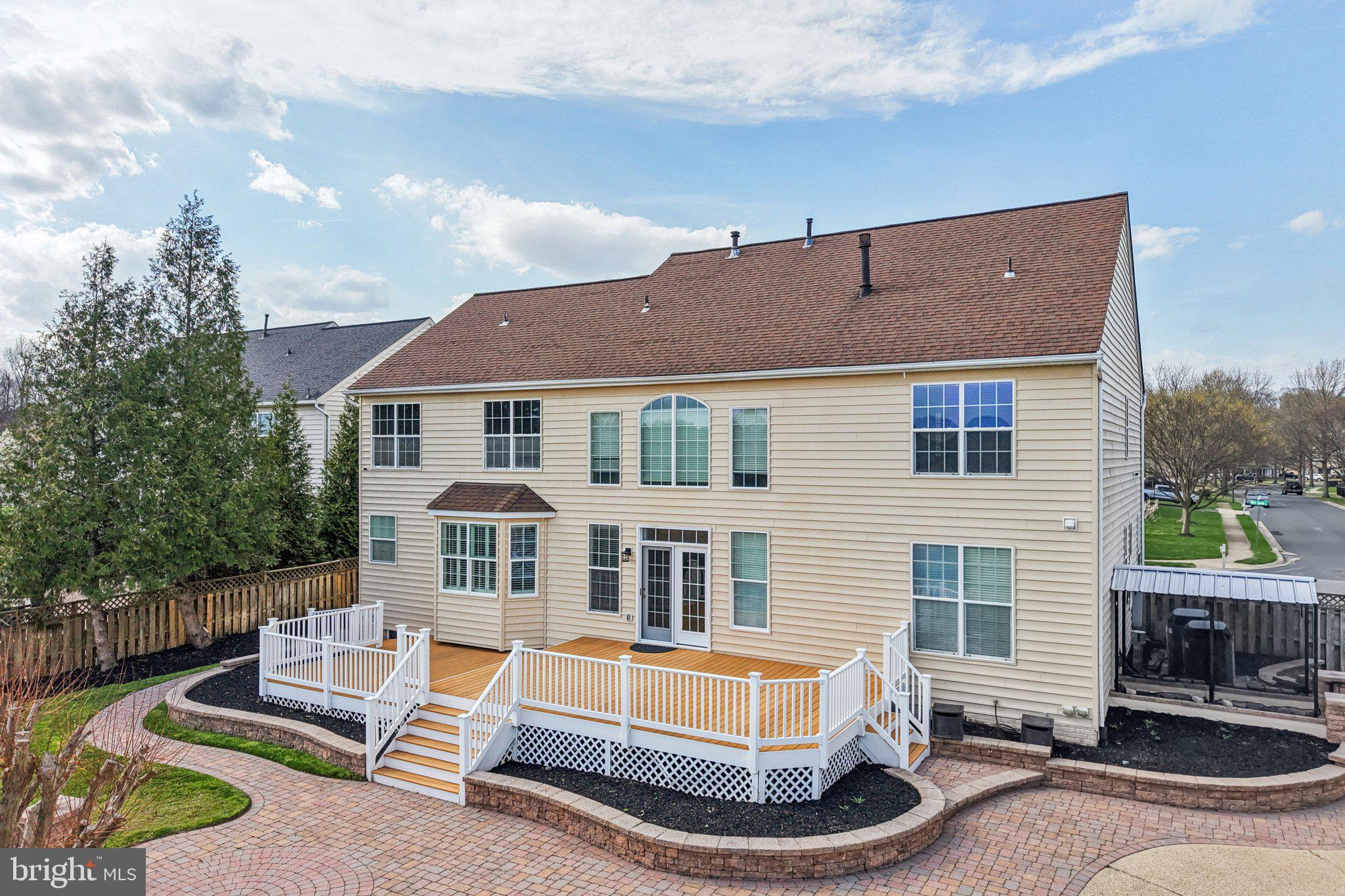 ASHBROOK - Residential