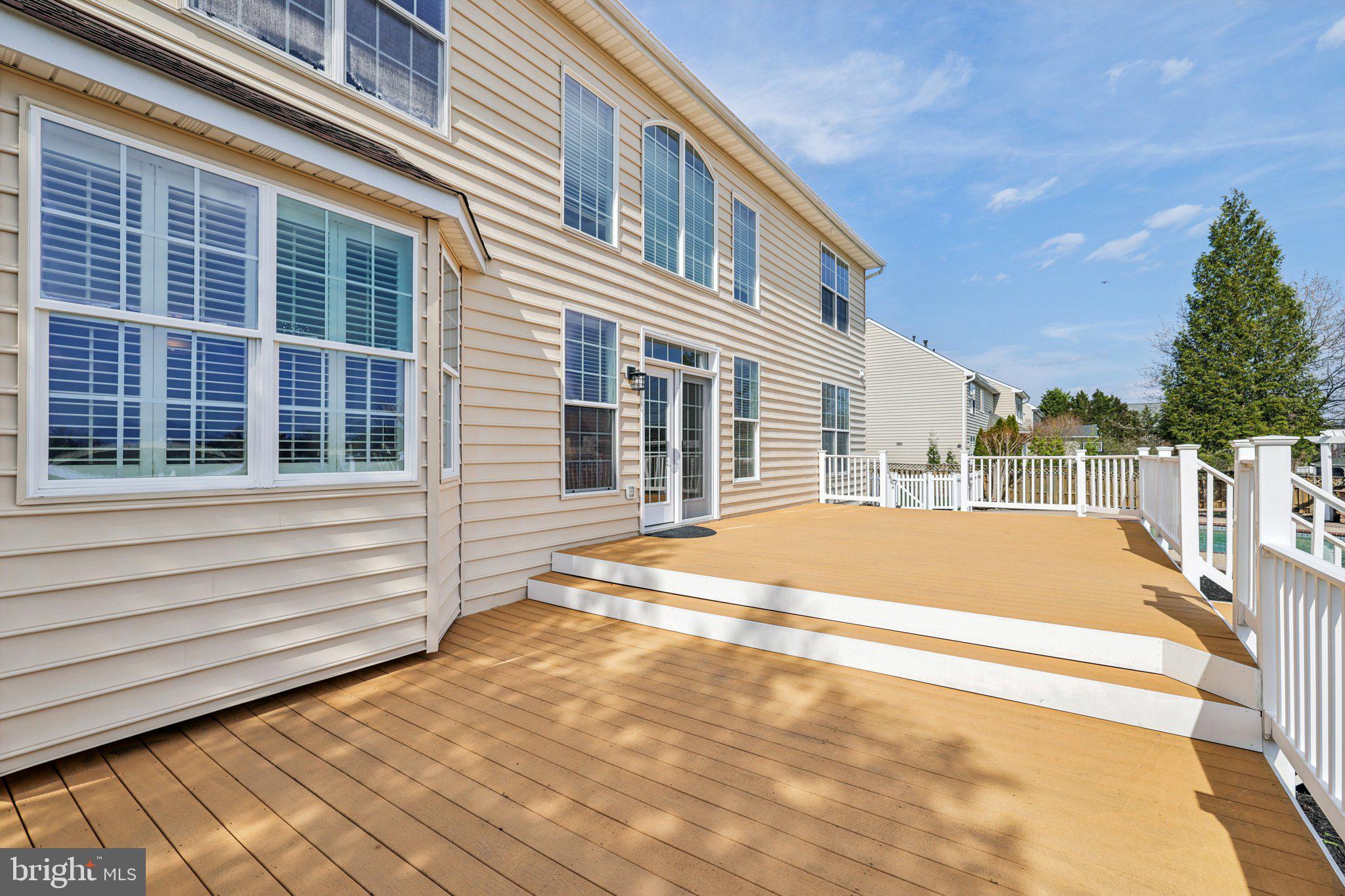 ASHBROOK - Residential