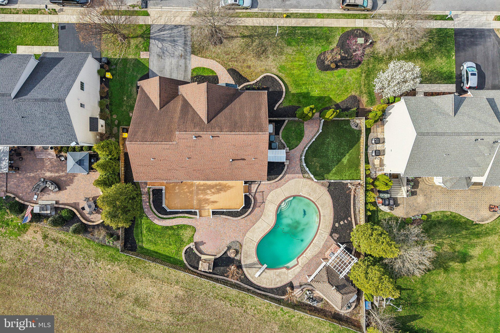 ASHBROOK - Residential